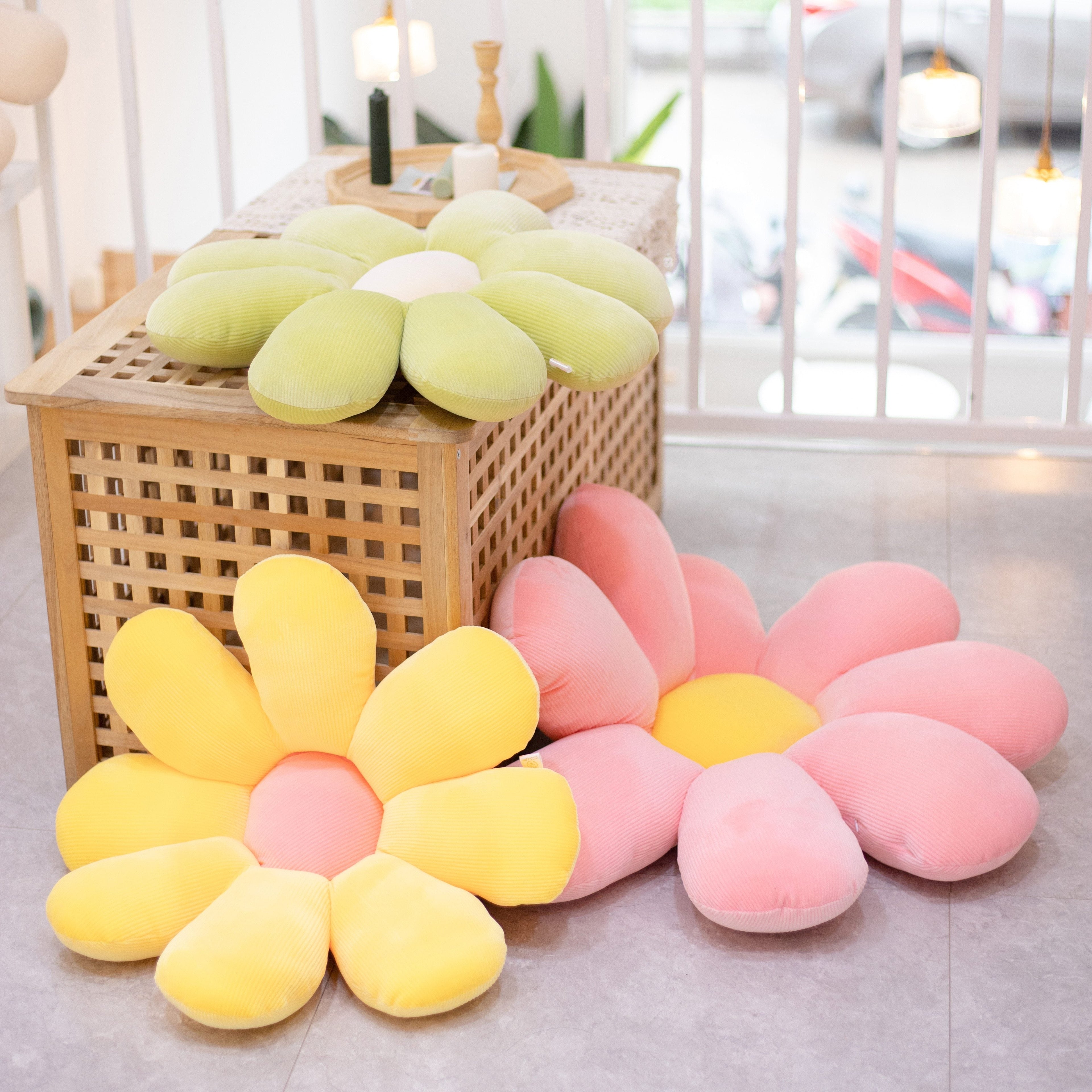 Pastel Daisy Cushion