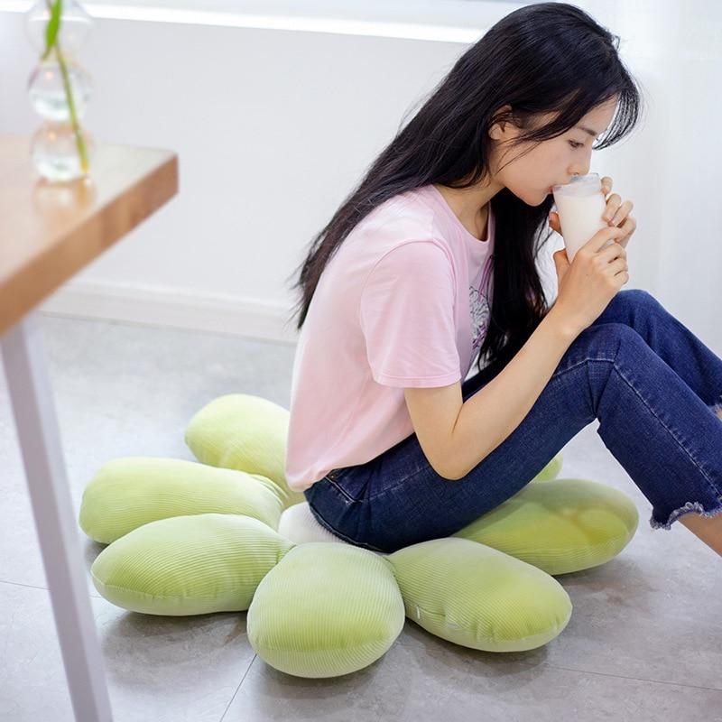 Pastel Daisy Cushion